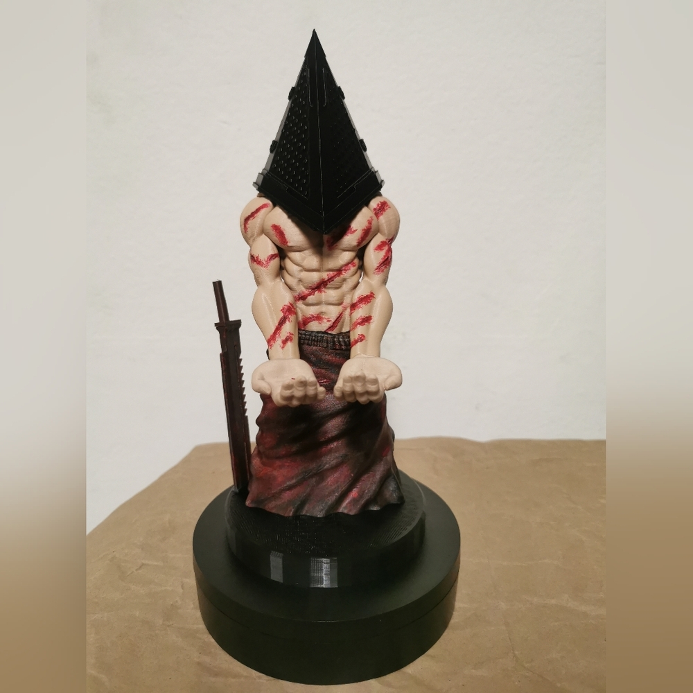 Pyramid Head Controller Holder ( 3d Printed)